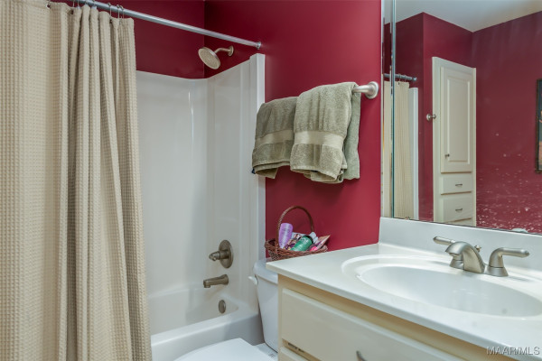 9216 Sturbridge Place