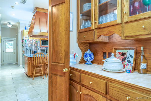 1400 MERIWETHER Road