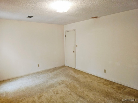 1244 SETH JOHNSON Drive
