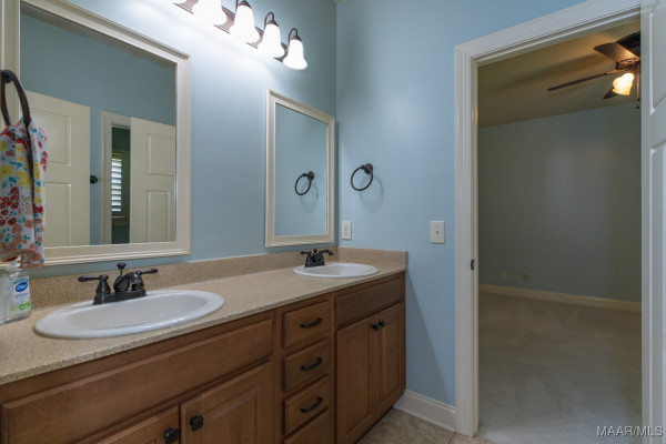 20 Green Laurel Cove