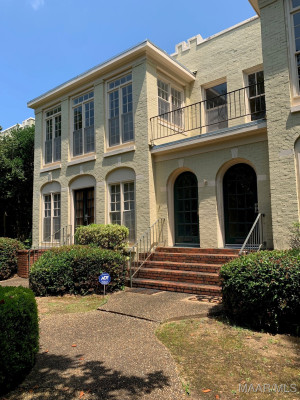 519 Thorn Place