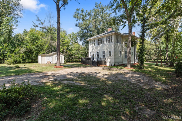 264 E Fairview Avenue
