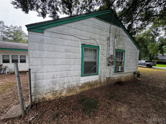 127 GROVEWOOD Court