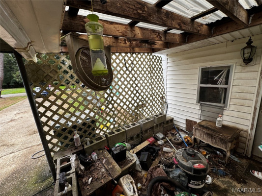 127 GROVEWOOD Court