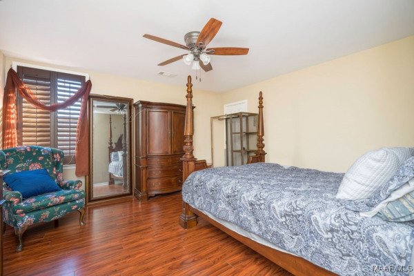 8778 MARSH RIDGE Drive