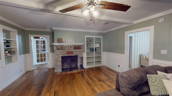 694 Becky Lane