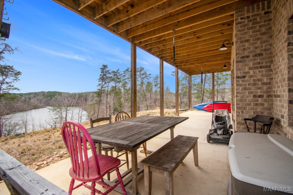 1107 County Road 1006 Road