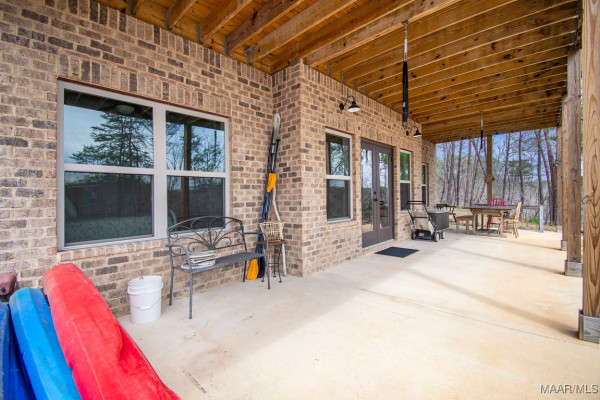 1107 County Road 1006 Road