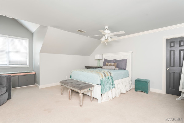 9134 Vaughn Road
