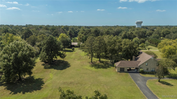 9134 Vaughn Road