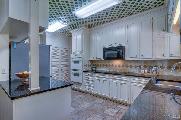 28030 Highway 31 . N