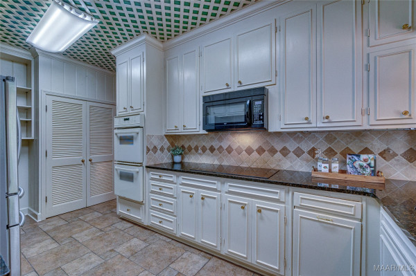 28030 Highway 31 . N