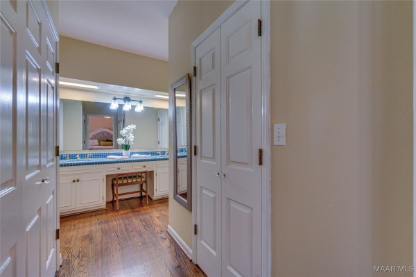 28030 Highway 31 . N