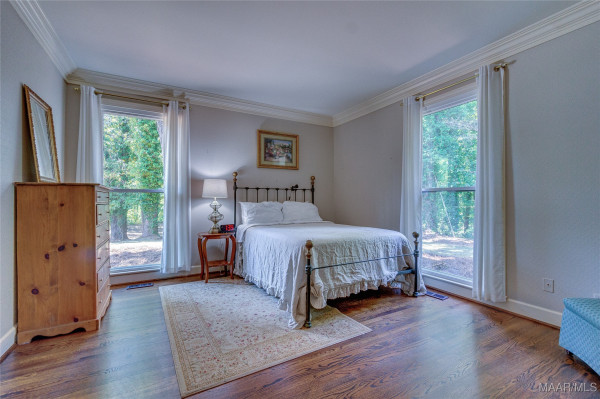 28030 Highway 31 . N