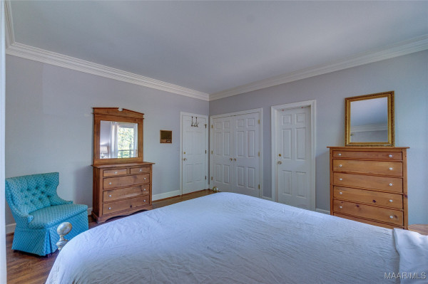 28030 Highway 31 . N