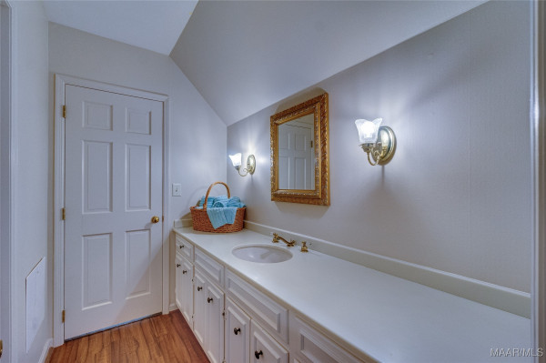 28030 Highway 31 . N