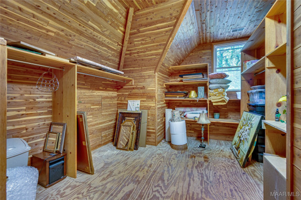 28030 Highway 31 . N