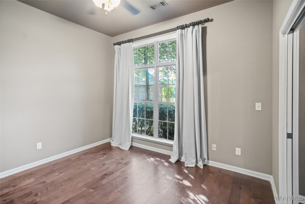 9472 Gunnison Drive