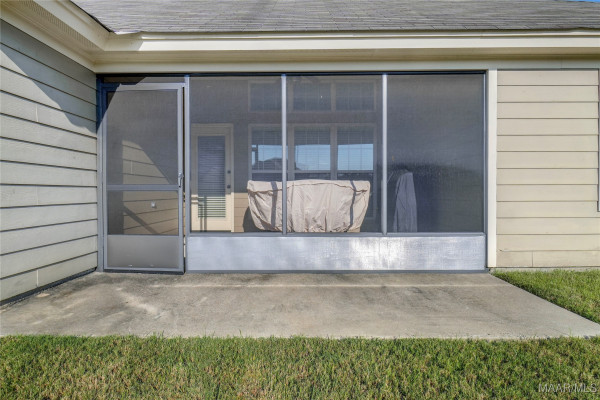 9412 TILLMAN Court