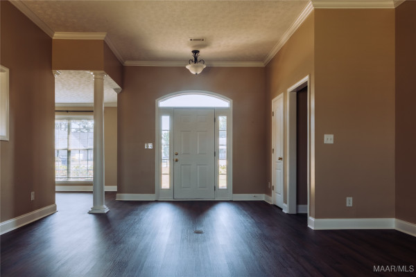 1920 Cedar Ridge Loop