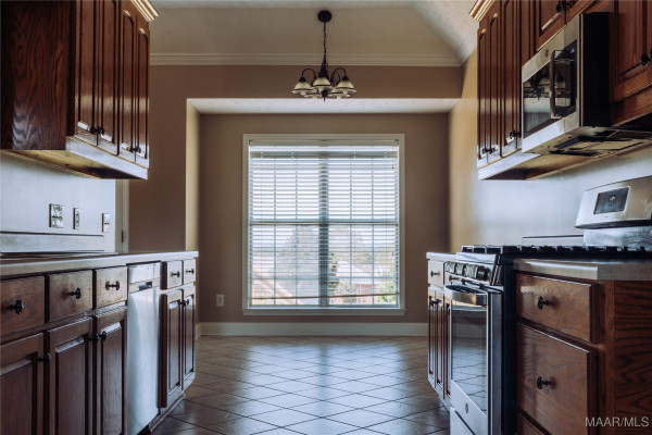 1920 Cedar Ridge Loop