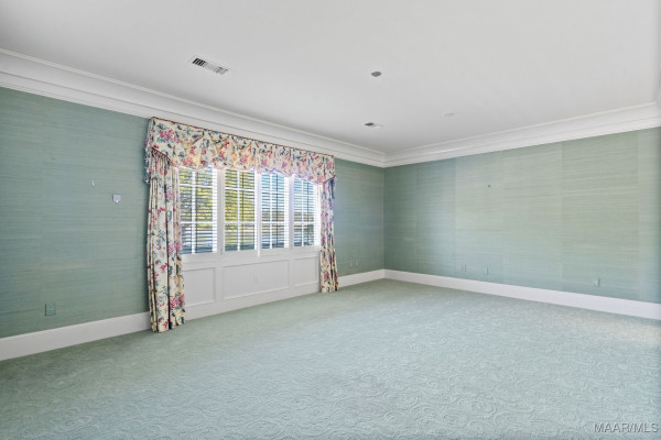 2290 Ray Thorington Road