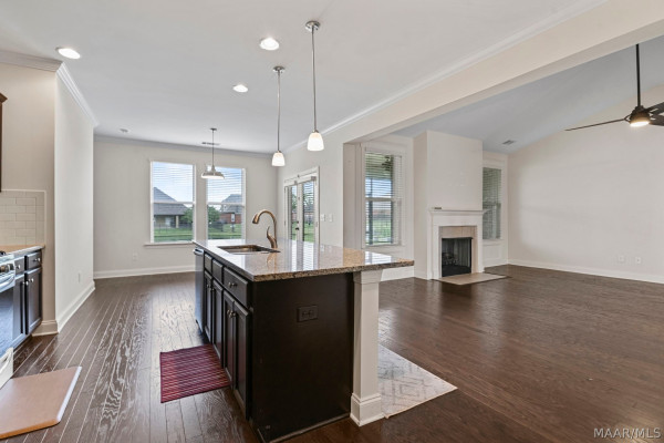 5531 Stapleton Drive