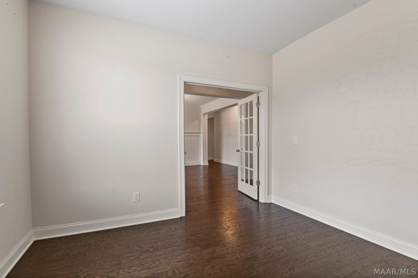 5531 Stapleton Drive