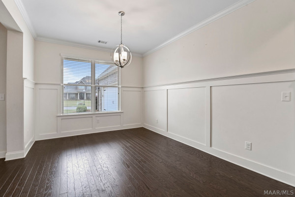 5531 Stapleton Drive