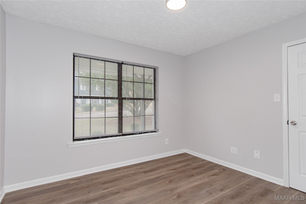 6307 Willow Glen Drive