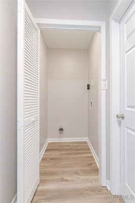 6307 Willow Glen Drive