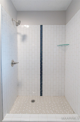 6307 Willow Glen Drive