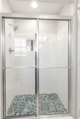 6307 Willow Glen Drive