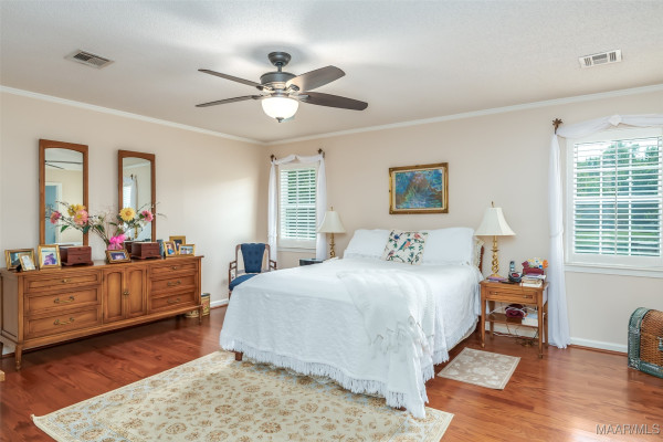 4391 Remington Road