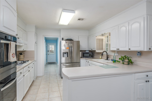 4391 Remington Road