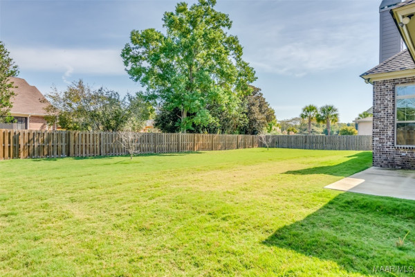 8555 Twin Gables Drive