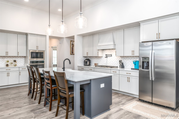 8555 Twin Gables Drive