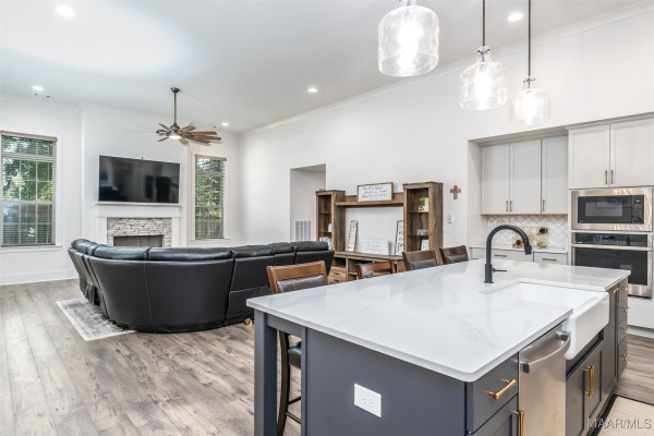 8555 Twin Gables Drive