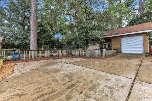 3844 Dalraida Place