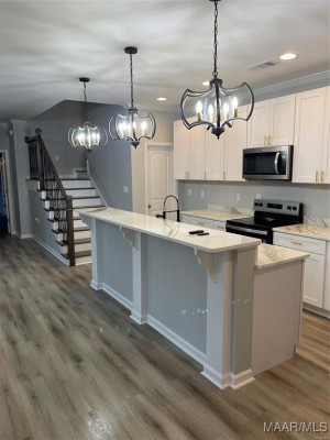 1212 Kenner Creek Circle