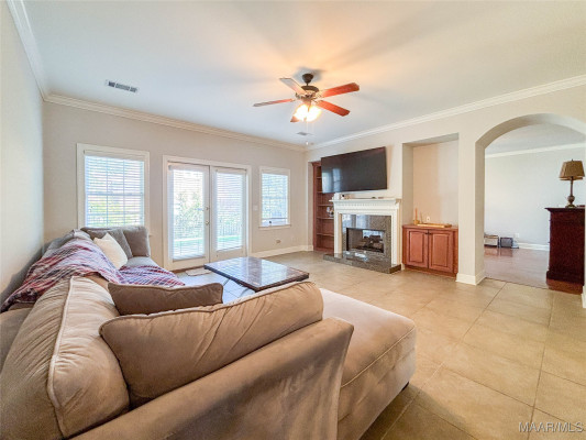 2221 WYNDGATE Drive