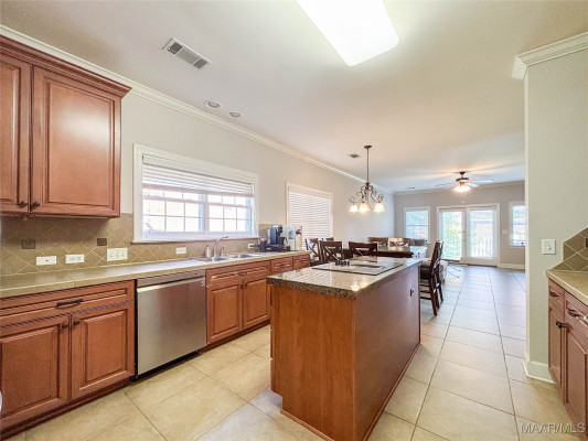 2221 WYNDGATE Drive