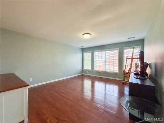 2221 WYNDGATE Drive