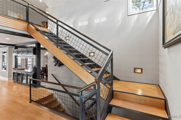 419 N Ridge .