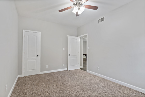 938 SILVER CREEK Circle