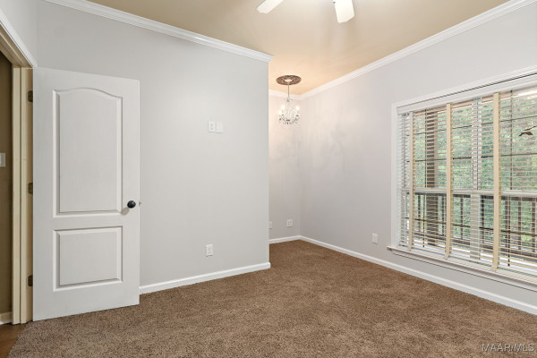 938 SILVER CREEK Circle