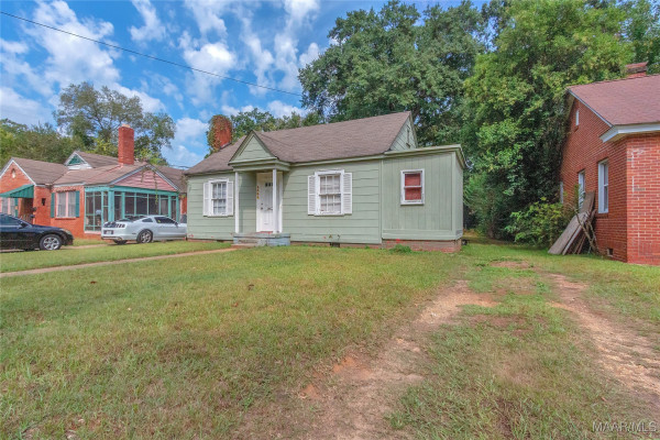 2721 Spann Place