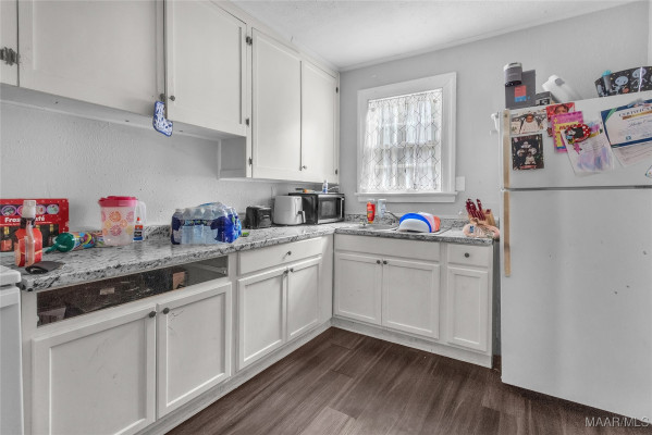 2721 Spann Place
