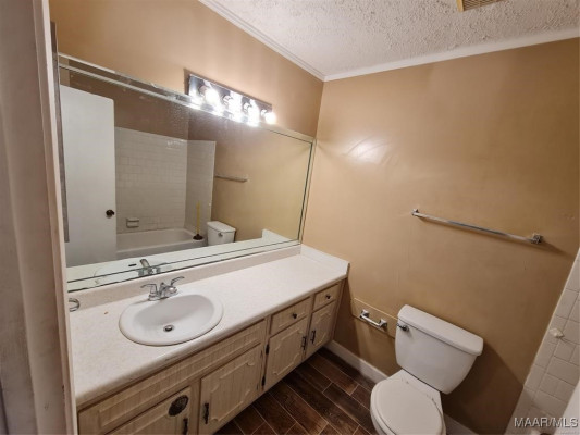 1625 E Trinity Boulevard