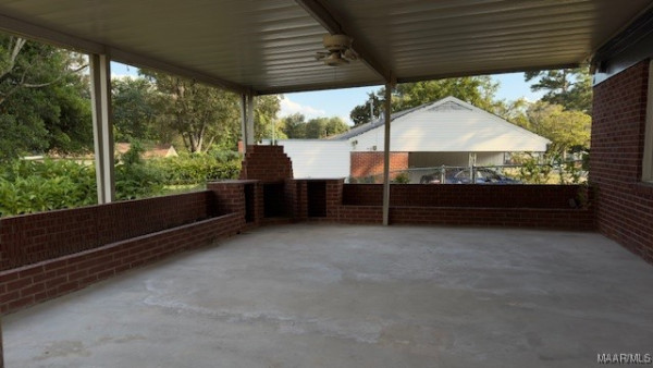 930 Coliseum Boulevard